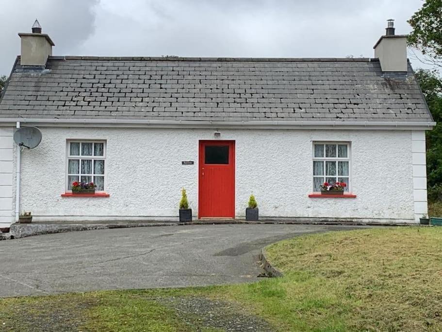 Butler'S Cottage, Letterkenny Exterior foto